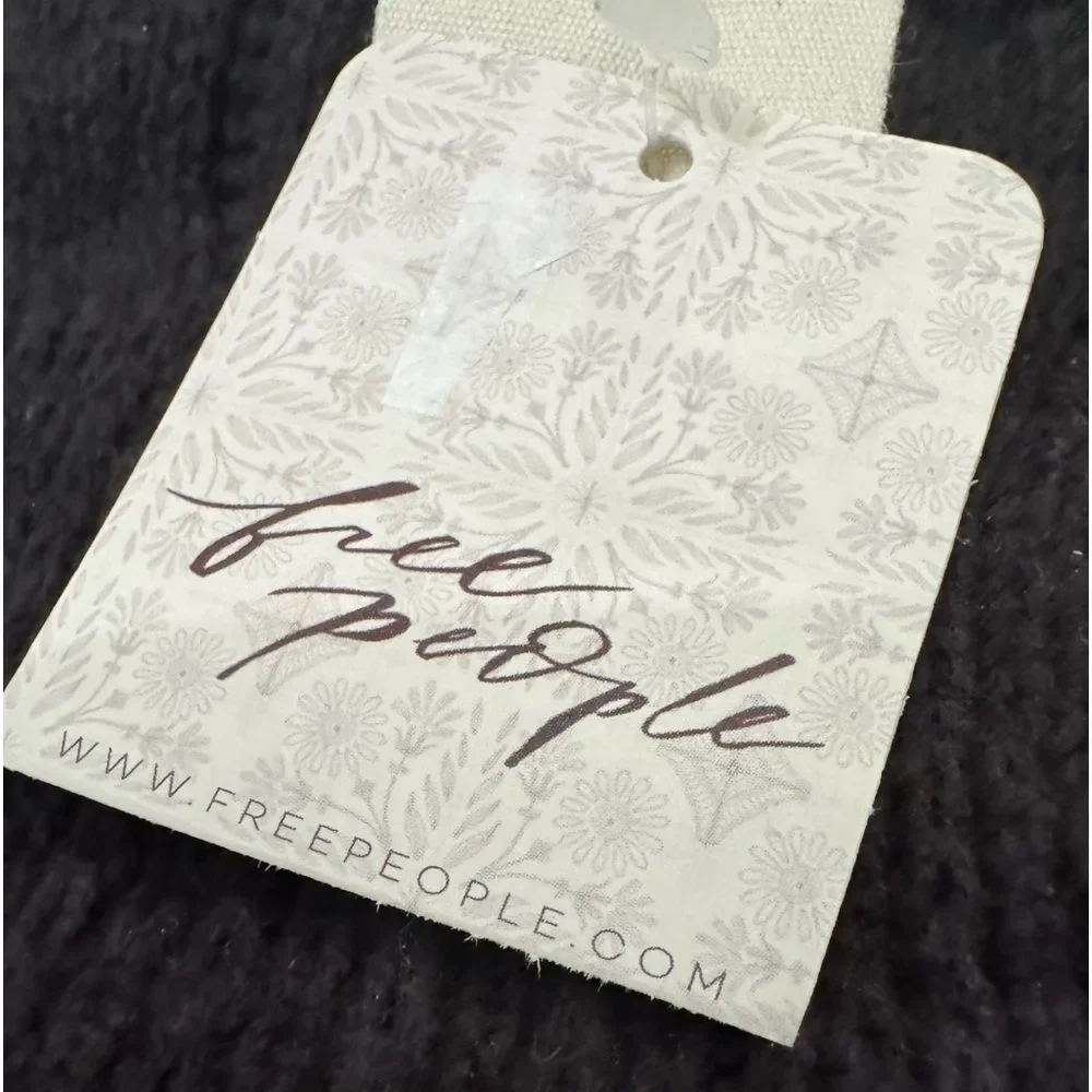 NEW WITH TAG Free People Chunky Socks BLACK